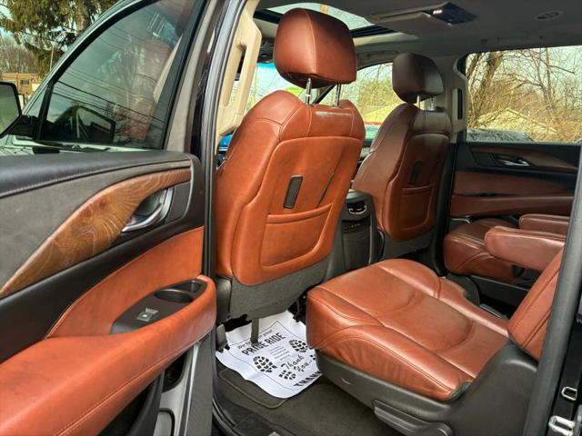 2019 Cadillac Escalade ESV Premium Luxury