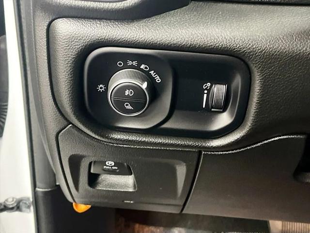 2024 Ram 1500 Big Horn Quad Cab 4x4 6'4" Box
