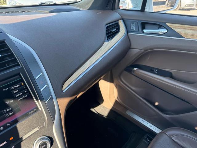 2015 Lincoln MKC Base