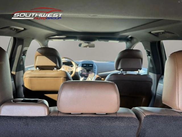 2015 Lincoln MKC Base
