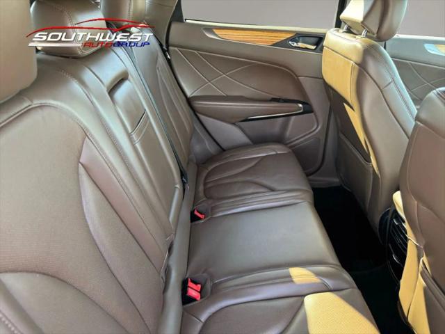 2015 Lincoln MKC Base