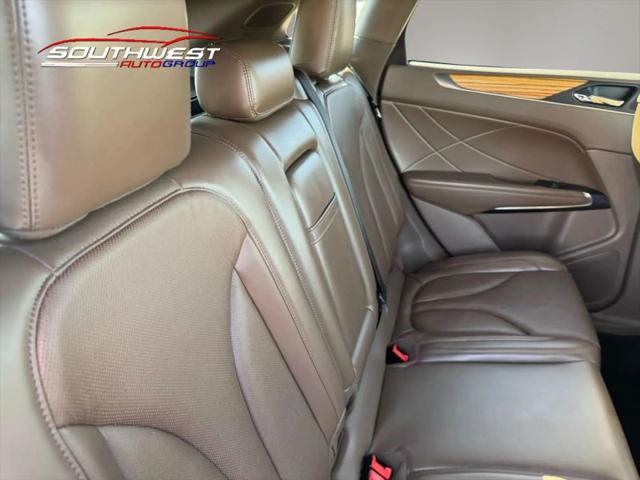2015 Lincoln MKC Base