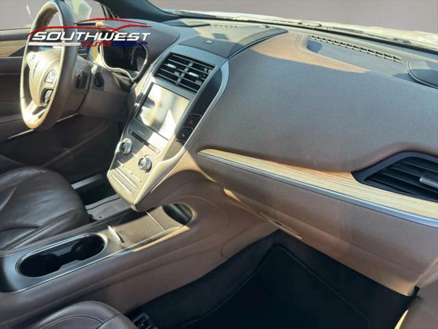 2015 Lincoln MKC Base