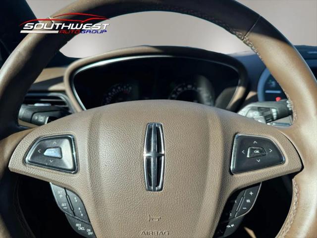 2015 Lincoln MKC Base