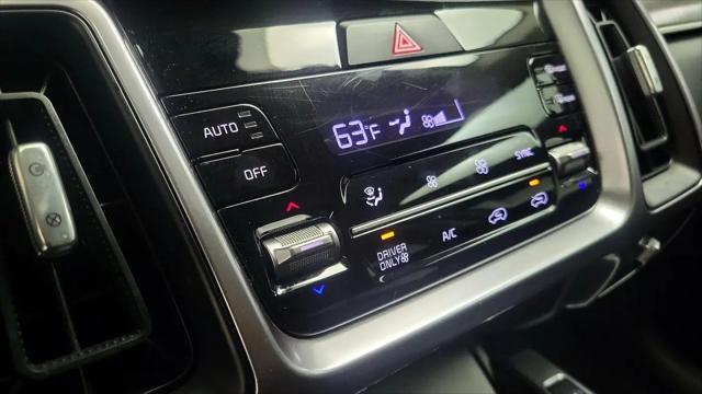 2024 Kia Sorento Hybrid EX