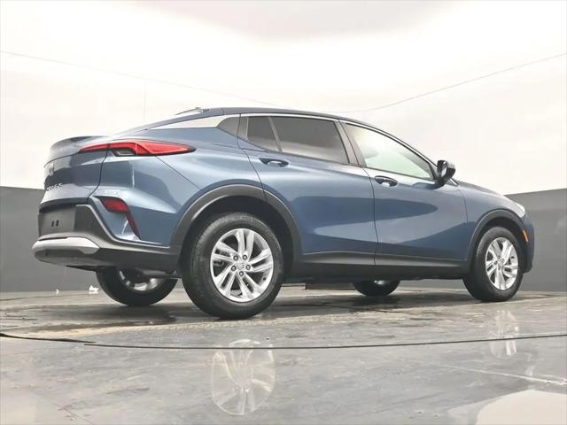 2026 Buick NV Preferred FWD