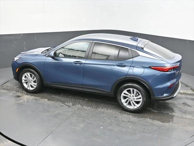 2026 Buick NV Preferred FWD
