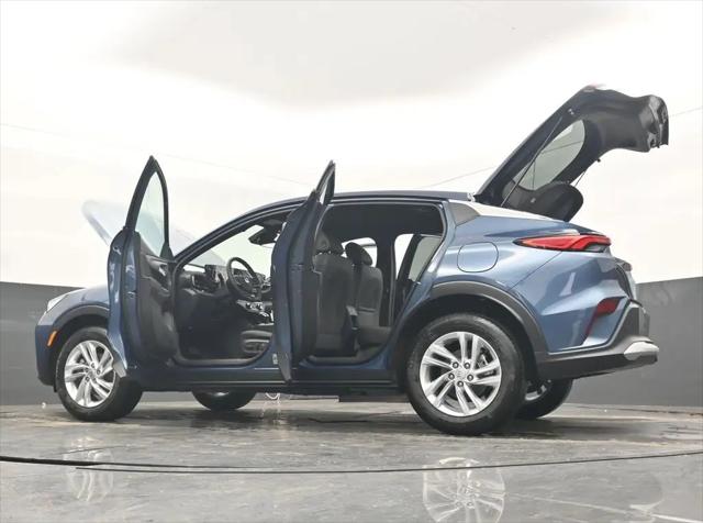 2026 Buick NV Preferred FWD