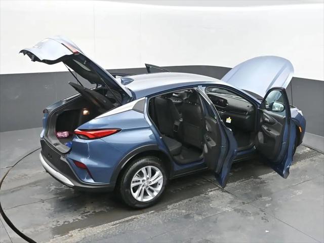 2026 Buick NV Preferred FWD