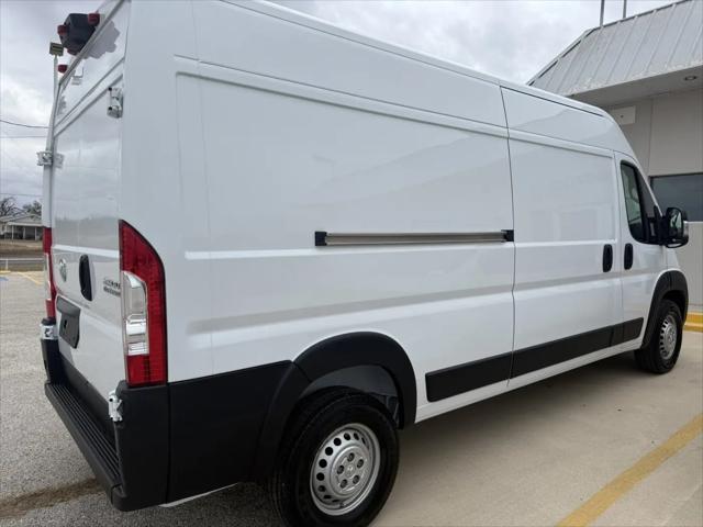 2026 Ram ProMaster 2500 Cargo Van Tradesman High Roof 159" WB w/Pass Seat