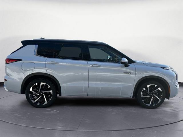 2025 Mitsubishi Outlander PHEV SEL S-AWC