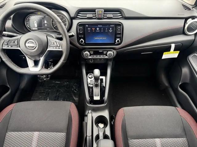2025 Nissan Versa 1.6 SR
