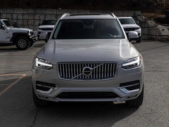 2024 Volvo XC90 B6 Plus Bright Theme 7-Seater