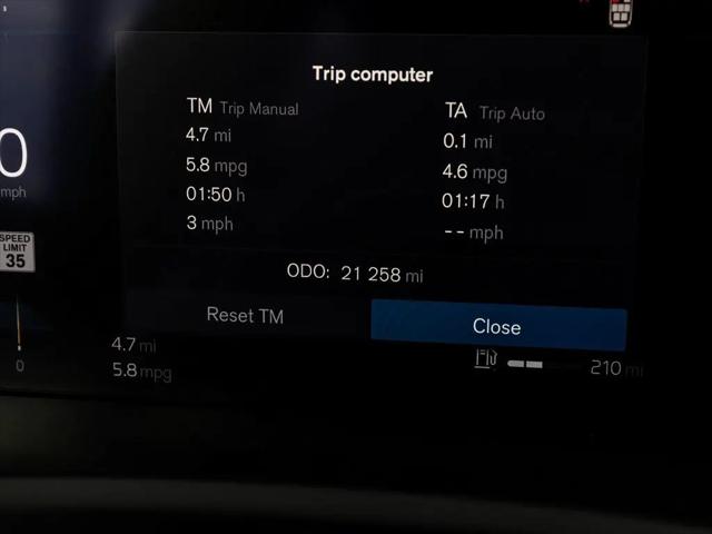 2024 Volvo XC90 B6 Plus Bright Theme 7-Seater