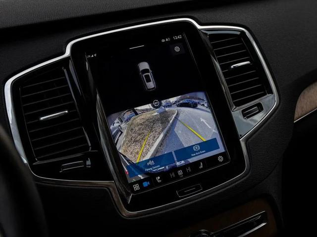 2024 Volvo XC90 B6 Plus Bright Theme 7-Seater