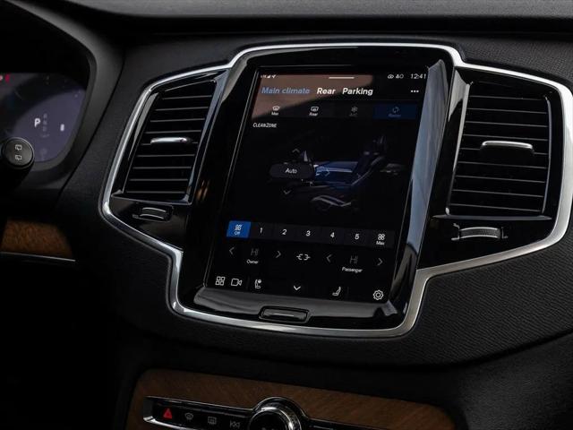 2024 Volvo XC90 B6 Plus Bright Theme 7-Seater