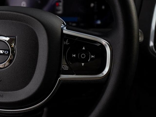2024 Volvo XC90 B6 Plus Bright Theme 7-Seater