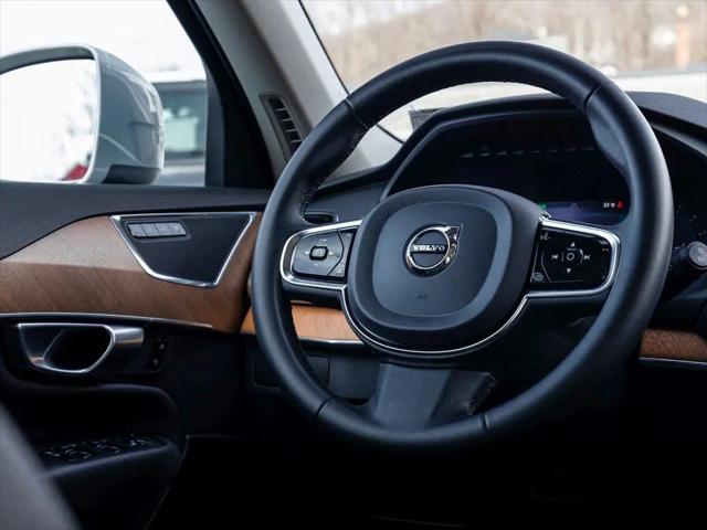 2024 Volvo XC90 B6 Plus Bright Theme 7-Seater