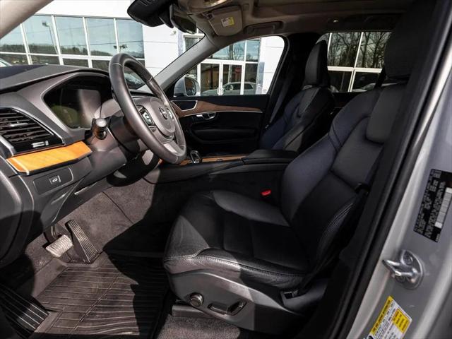 2024 Volvo XC90 B6 Plus Bright Theme 7-Seater