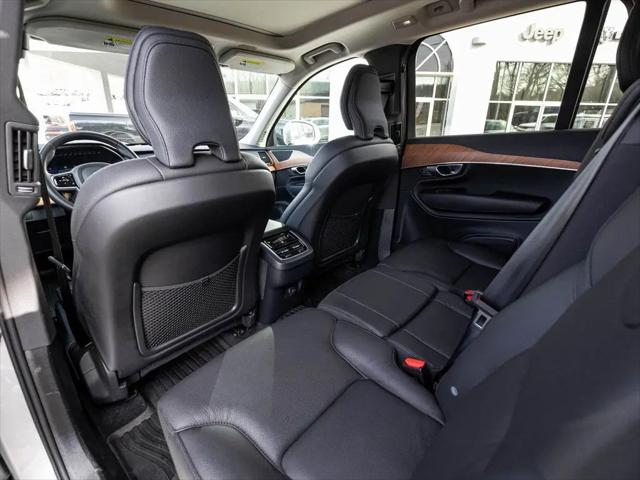 2024 Volvo XC90 B6 Plus Bright Theme 7-Seater