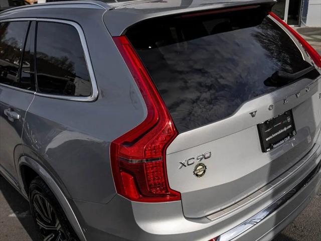 2024 Volvo XC90 B6 Plus Bright Theme 7-Seater