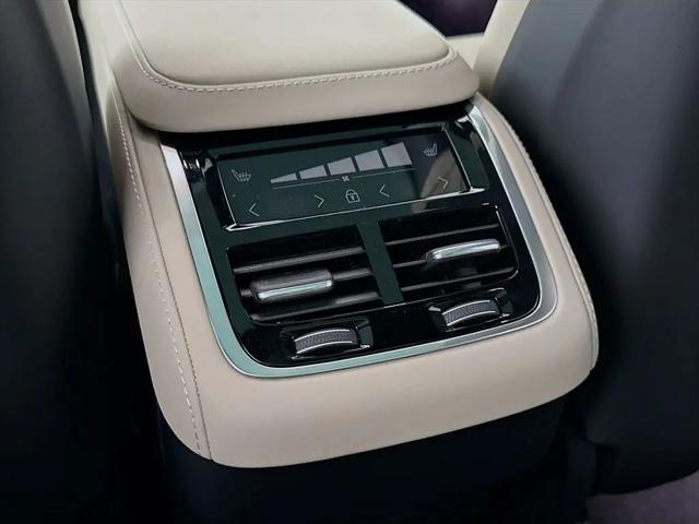 2026 Volvo XC90 Plus, B6 AWD Gas (mild hybrid), Gasoline, Bright, 7 Seats