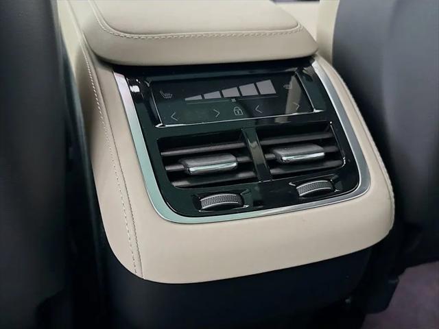 2026 Volvo XC90 Plus, B6 AWD Gas (mild hybrid), Gasoline, Bright, 7 Seats