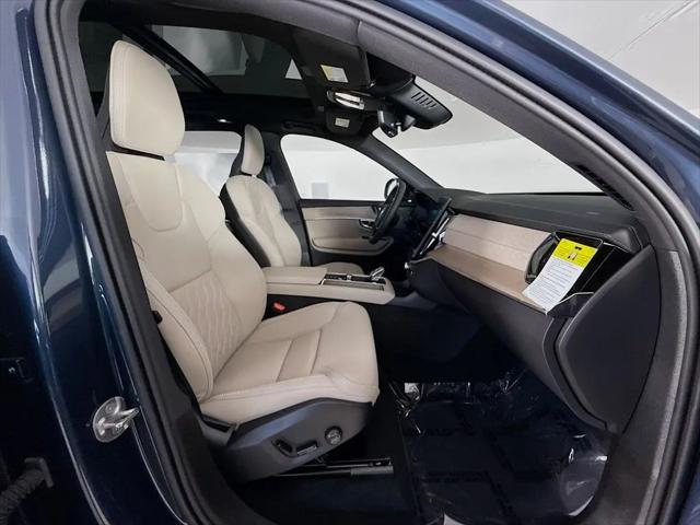 2026 Volvo XC90 Plus, B6 AWD Gas (mild hybrid), Gasoline, Bright, 7 Seats