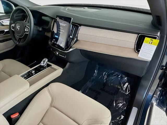 2026 Volvo XC90 Plus, B6 AWD Gas (mild hybrid), Gasoline, Bright, 7 Seats