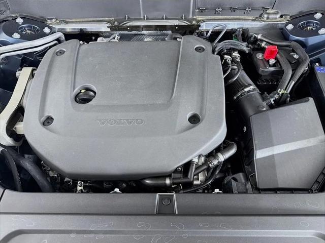 2026 Volvo XC90 Plus, B6 AWD Gas (mild hybrid), Gasoline, Bright, 7 Seats