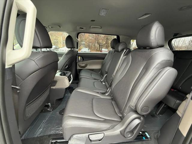 2026 Kia Carnival MPV LXS