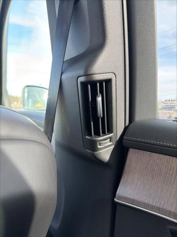 2026 Volvo XC90 Ultra, B6 AWD Gas (mild hybrid), Gasoline, Bright, 7 Seats