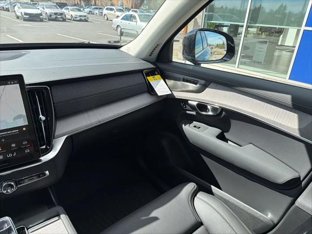 2026 Volvo XC90 Ultra, B6 AWD Gas (mild hybrid), Gasoline, Bright, 7 Seats