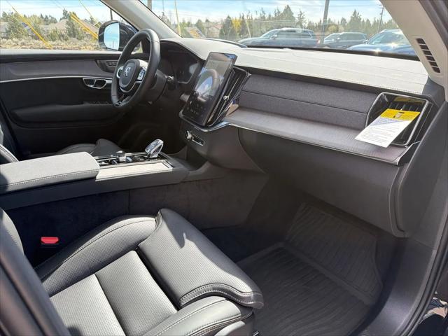 2026 Volvo XC90 Ultra, B6 AWD Gas (mild hybrid), Gasoline, Bright, 7 Seats
