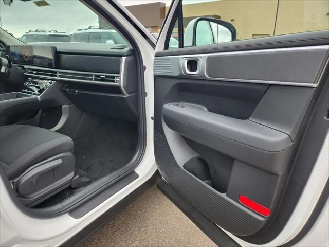 2026 Hyundai Santa Fe SE
