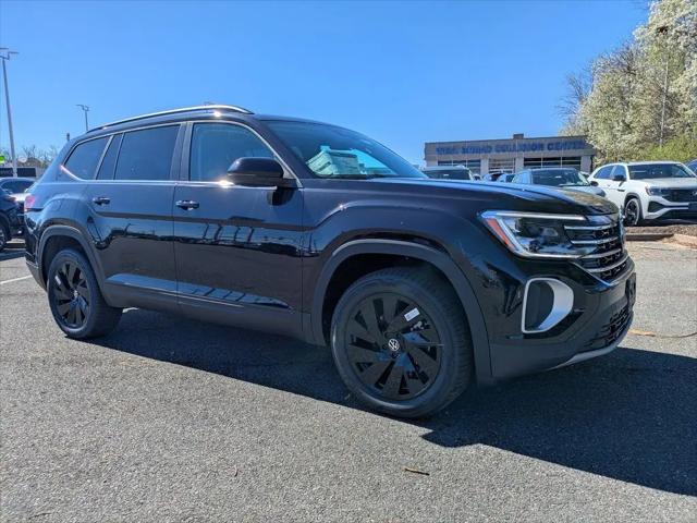 2026 Volkswagen Atlas SE with Technology