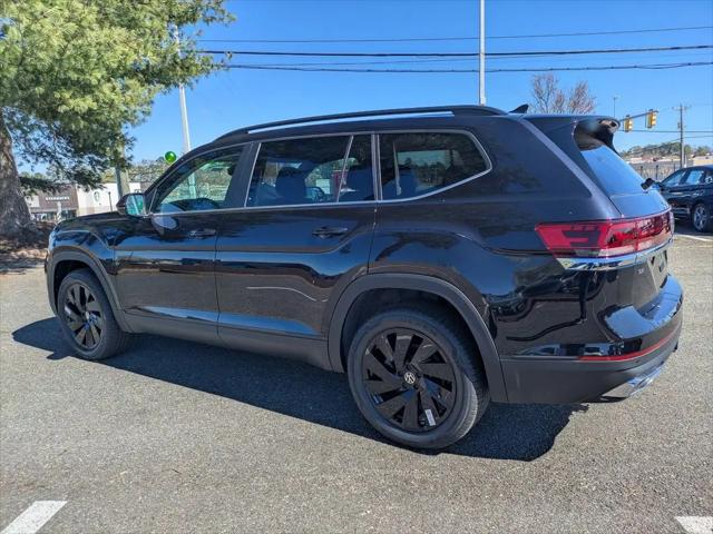 2026 Volkswagen Atlas SE with Technology