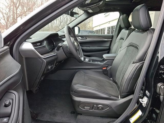 2026 Jeep Grand Cherokee Altitude 4x4