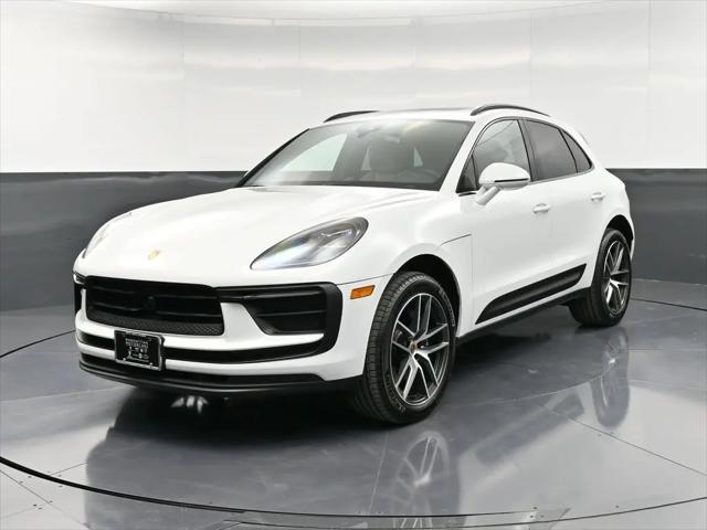 2025 Porsche Macan Macan