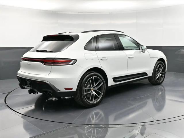 2025 Porsche Macan Macan