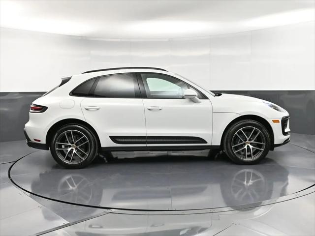 2025 Porsche Macan Macan