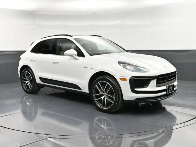 2025 Porsche Macan Macan