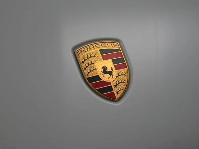 2025 Porsche Macan Macan