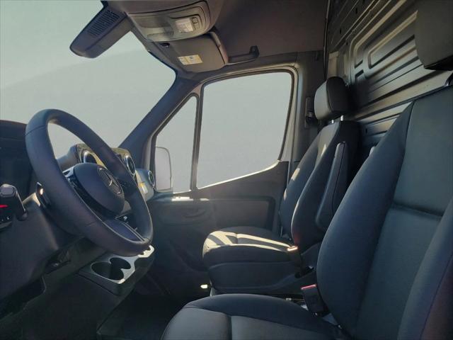2026 Mercedes-Benz Sprinter 2500 High Roof 4-Cyl Diesel