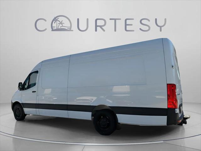 2026 Mercedes-Benz Sprinter 2500 High Roof 4-Cyl Diesel