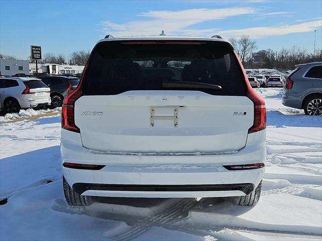 2026 Volvo XC90 Ultra Dark Theme, B6 AWD Gas (mild hybrid), Gasoline, 7 Seats