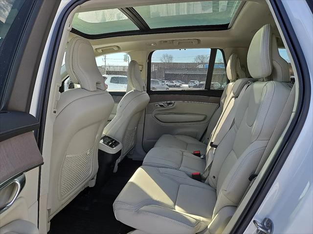 2026 Volvo XC90 Ultra Dark Theme, B6 AWD Gas (mild hybrid), Gasoline, 7 Seats
