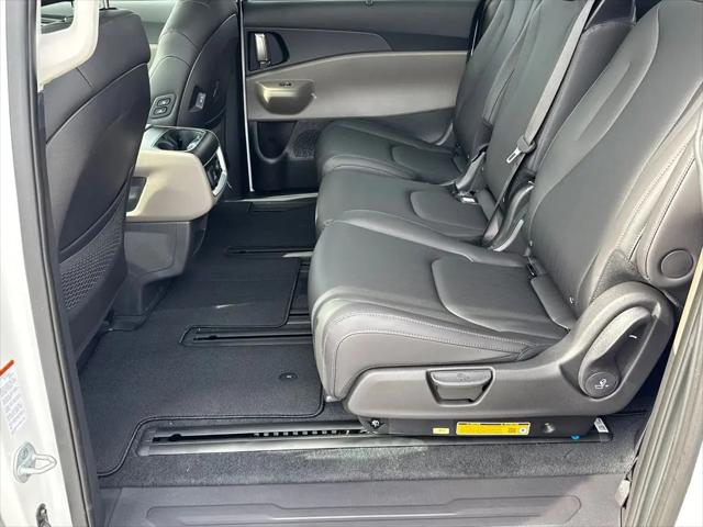 2026 Kia Carnival MPV SX