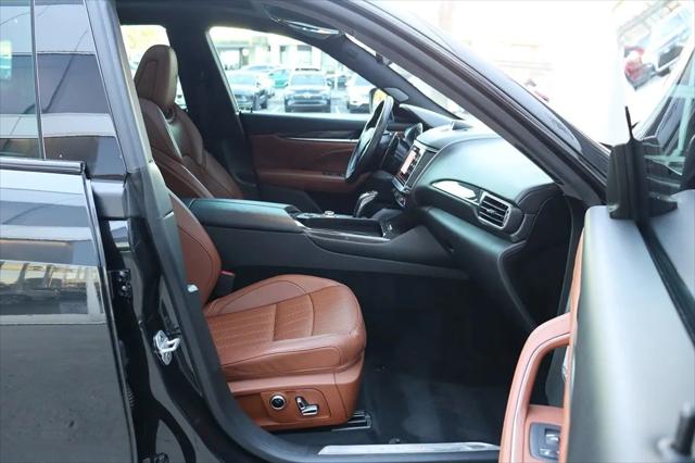 2022 Maserati Levante Modena S