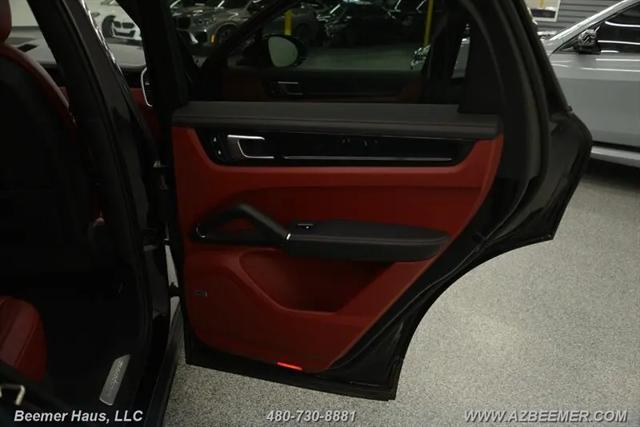 2021 Porsche Cayenne S